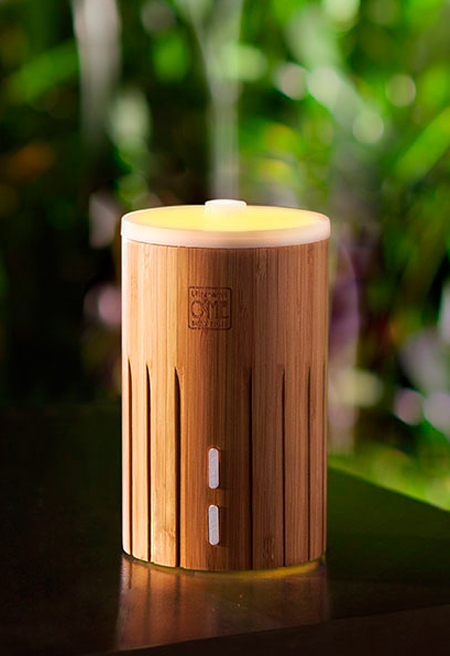 Slepen klimaat album Aroma diffuser uit bamboo hout, lucht zuiveraar ook fijn voor mensen met  luchtwegproblemen + GRATIS flesje pure essentiële olie Diffuser, lucht  zuiveraar Turkoois met glazen sierlijke kap, ze straalt verschillende  kleuren in